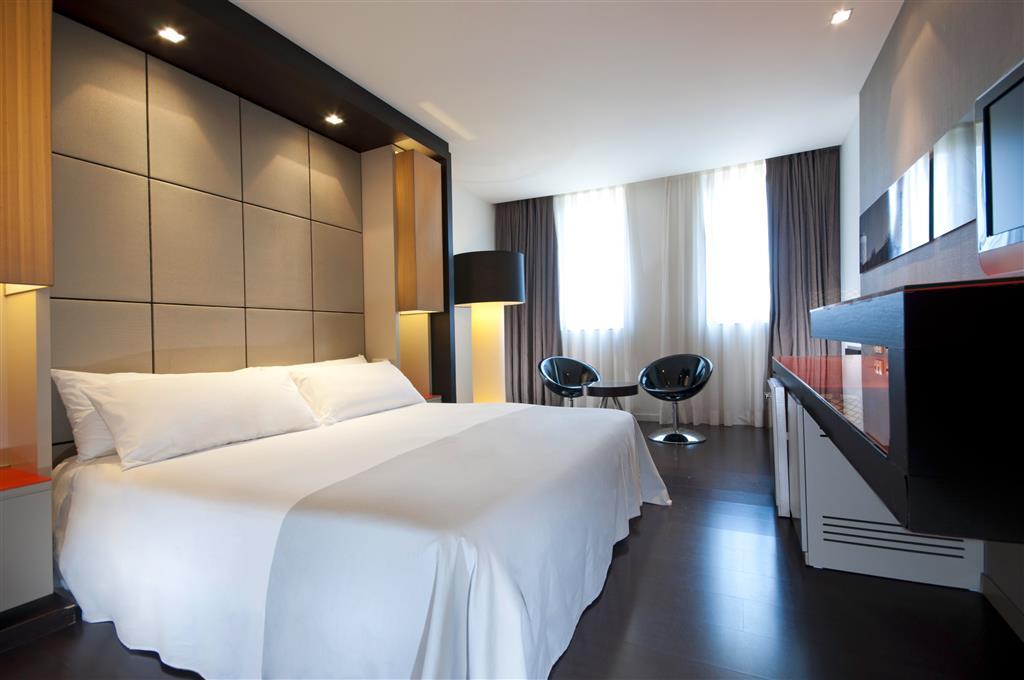 Hotel Condal Mar Affiliated By Meliá 4*