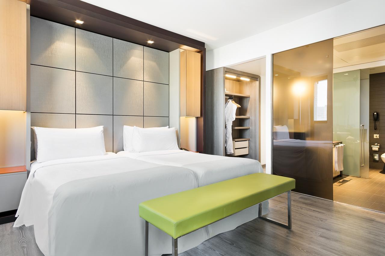Hotel Condal Mar Affiliated By Meliá 4*